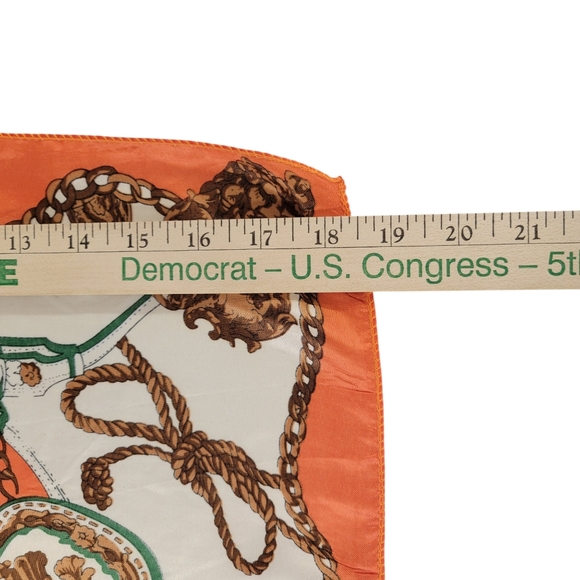NWOT Scarf Orange Cream Brown Carriage - Picture 4 of 4
